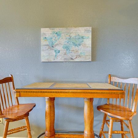 Dog-Friendly Ocean Shores Condo With Balcony And Views Exterior photo