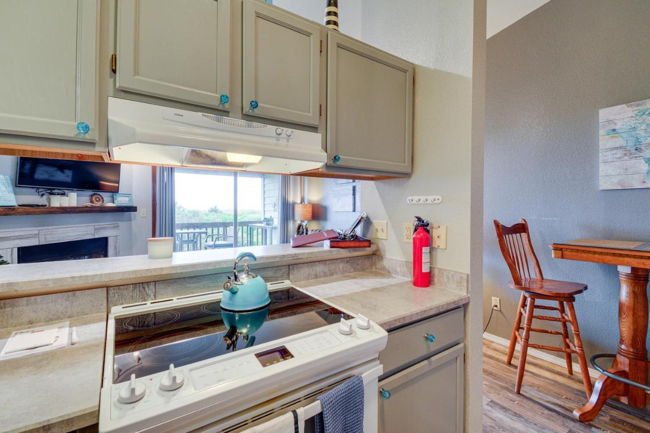 Dog-Friendly Ocean Shores Condo With Balcony And Views Exterior photo